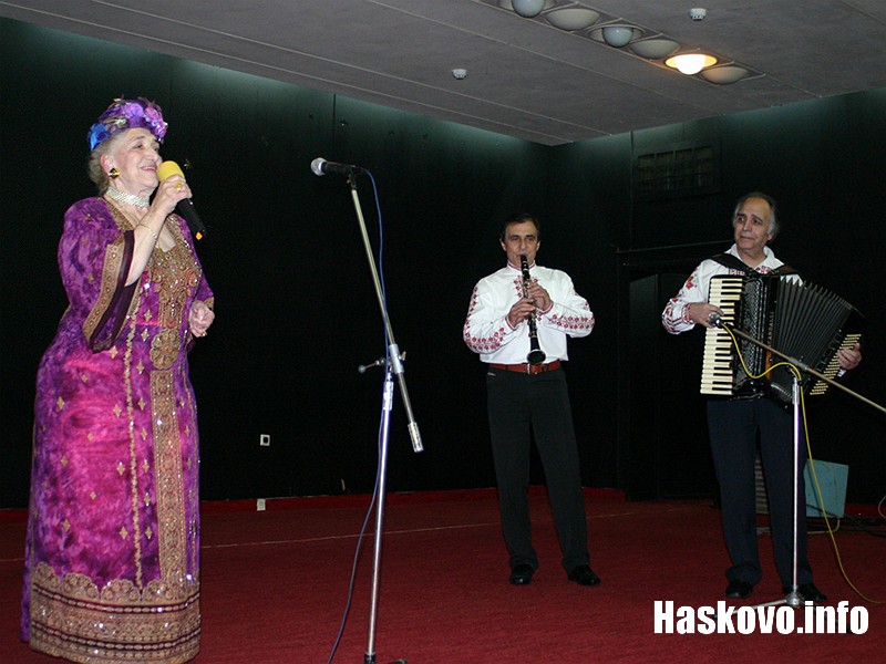 Народната певица Пенка Павлова