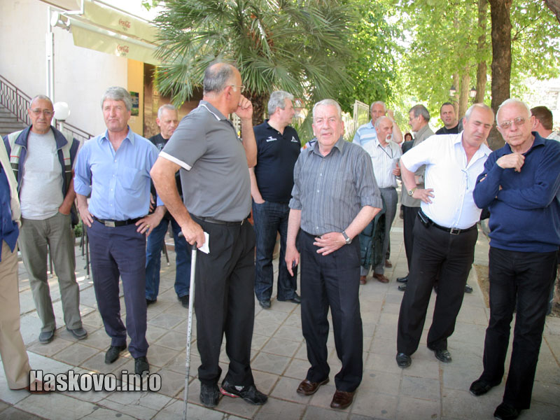 Гости на учредяването Гости на учредяването