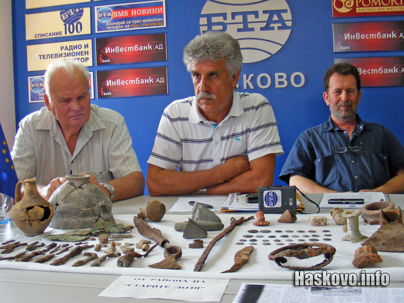 На пресконференция днес бяха показани исторически находки от района на кариера Великан