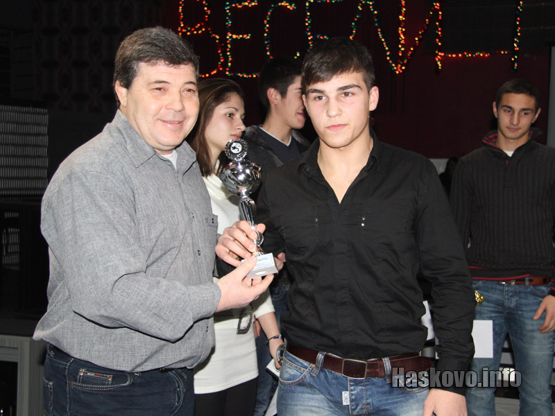 Борба, архив