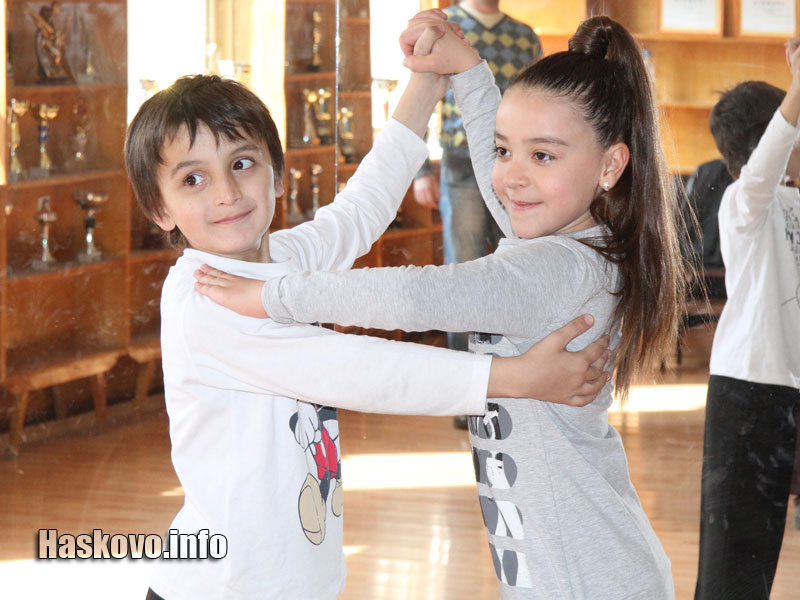 Гранд Гранд