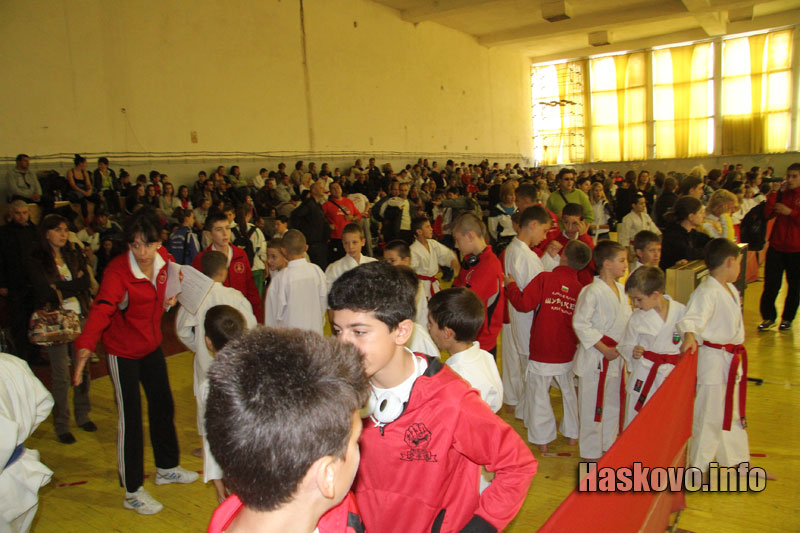 Състезанието Състезанието