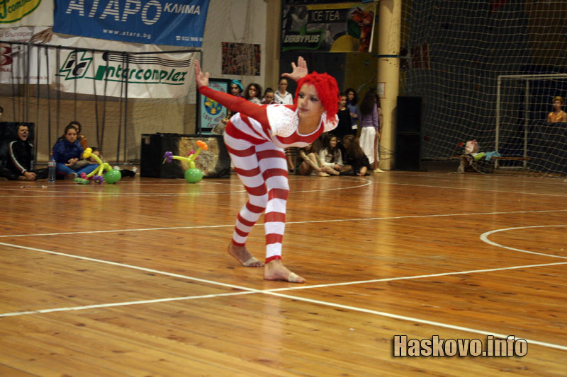 Фестивалът Фестивалът