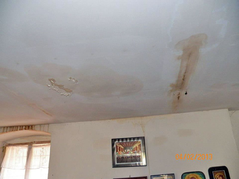 Параклисът с аязмото в Тракиец