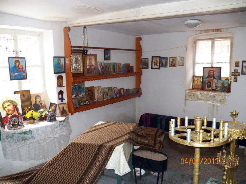 Параклисът с аязмото в Тракиец