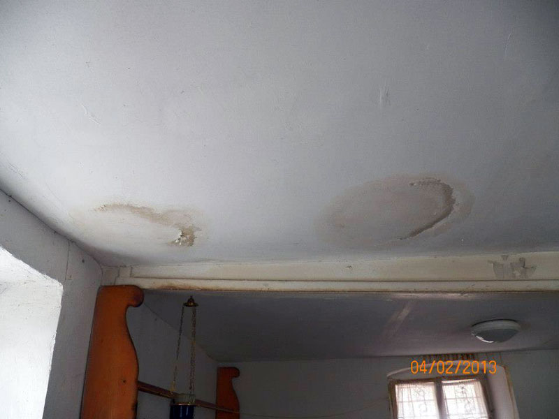 Параклисът с аязмото в Тракиец