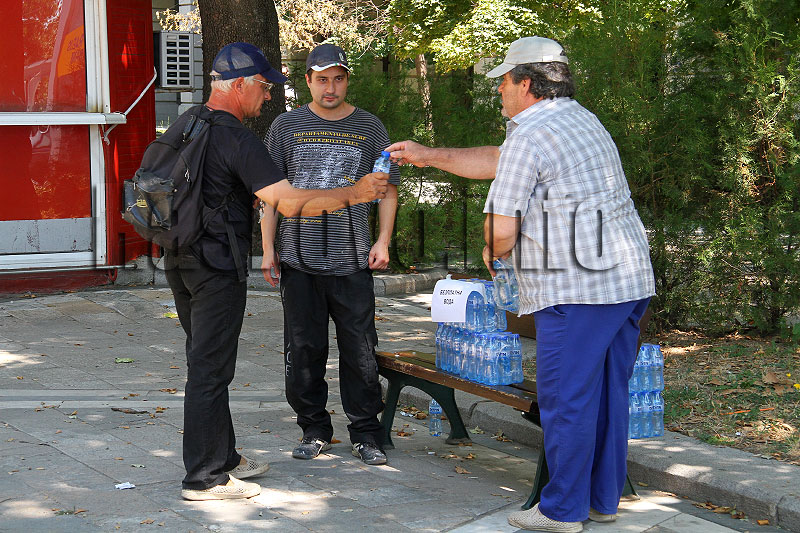 Безплатна вода