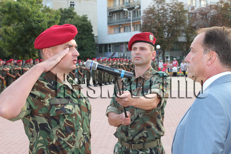 Ангел Найденов