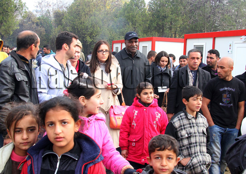 Ивендър Холифийлд