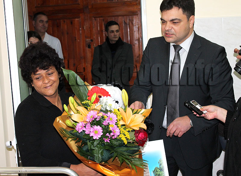 Новородени Новородени