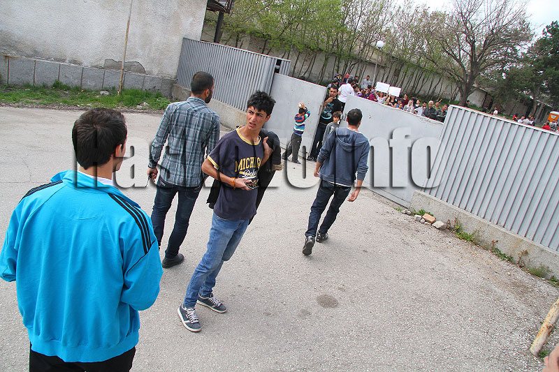 Протест на бежанците