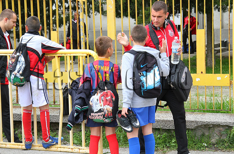 Фенове Фенове