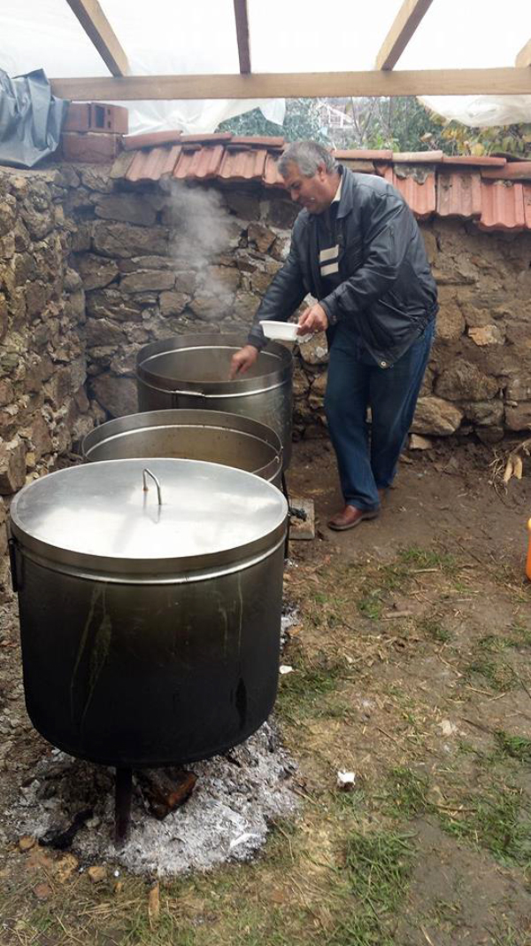 Църква Църква