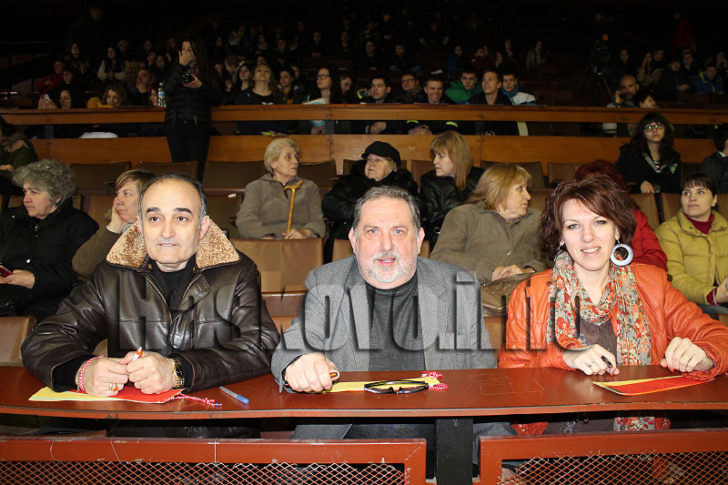 Надиграване Надиграване