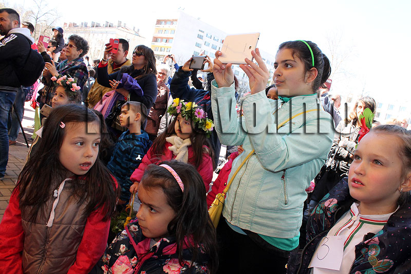 Празник Празник