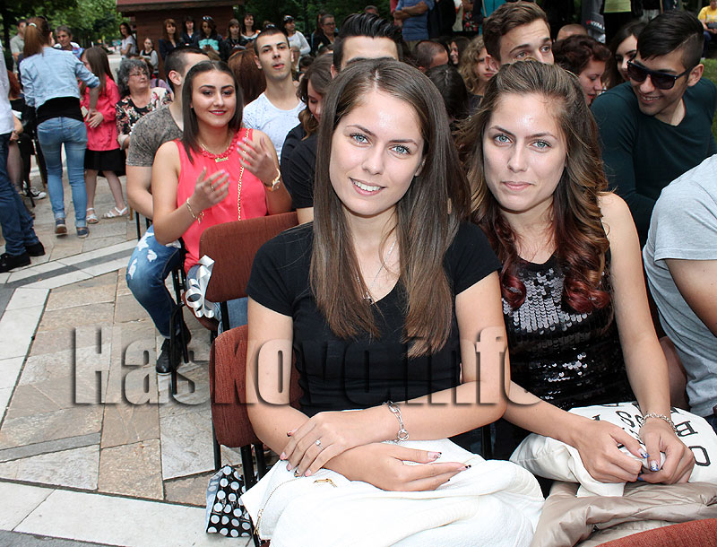 Дипломи Дипломи