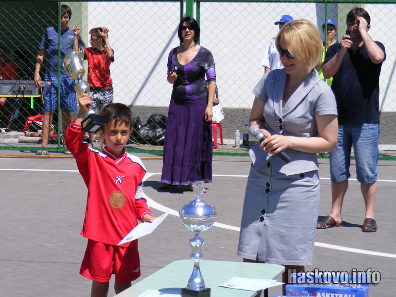 Детско футболно първенство