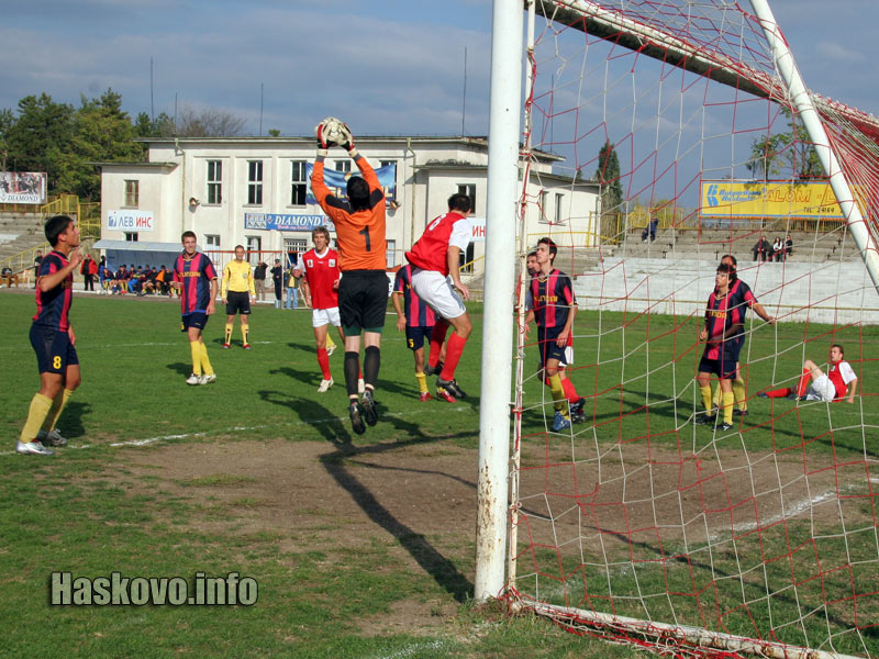 Хасково - Космос