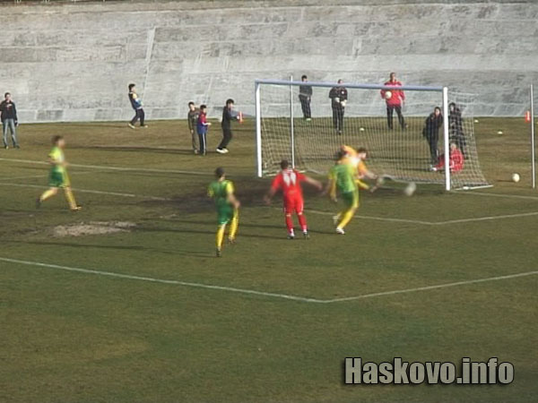 Голът на армейците