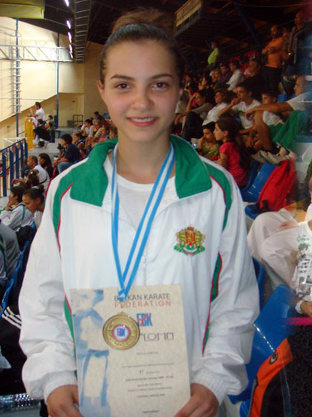 Силвия Вангелова, архив