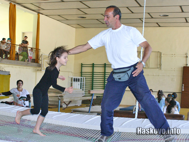 Надежда Стоянова