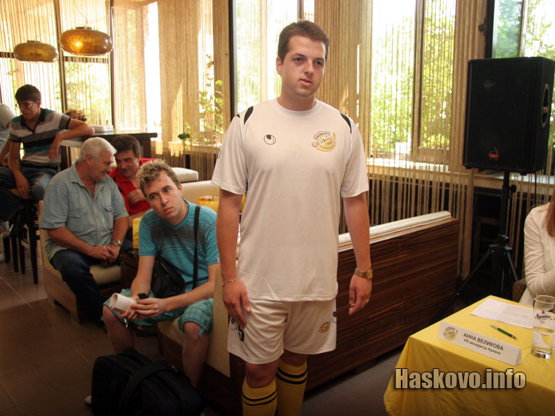 Участниците ще получат безплатни екипи Участниците ще получат безплатни екипи