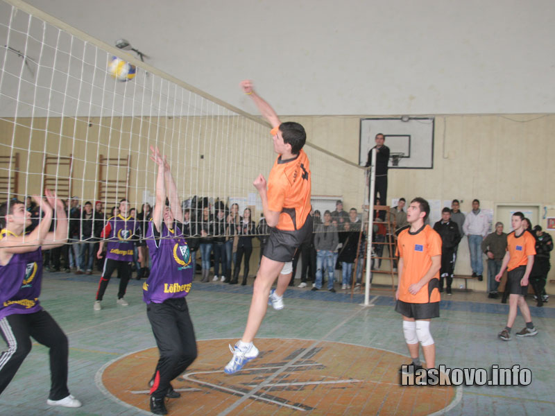 Финалът между ПМГ и ГПЧЕ