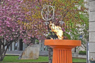 Южна пролет