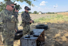 Военни