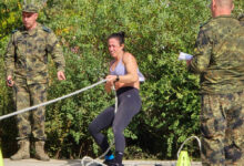 Военни