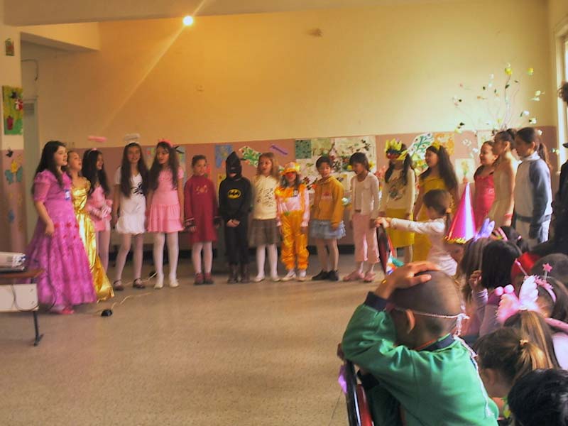 Пролетен бал