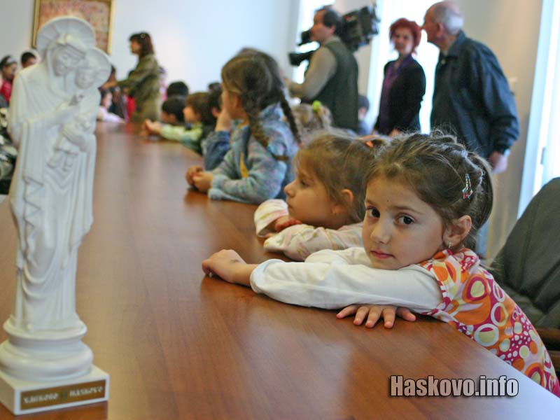 Деца гостуват на община Хасково Деца гостуват на община Хасково