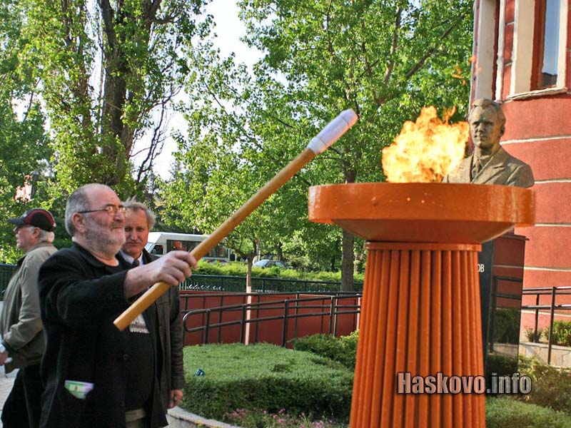 Огънят на Южна пролет беше запален от Гриша Трифонов