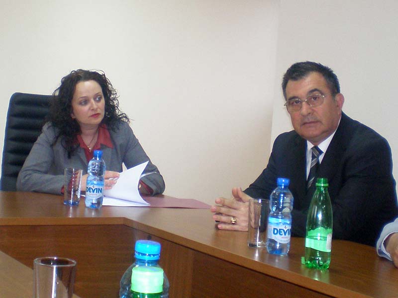 Губернаторът Райна Йовчева и ген. Иван Дочев