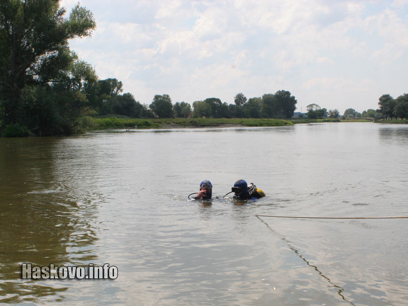 Водолазите търсиха Димо три дни