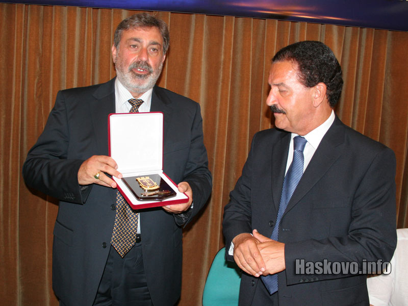 Подаръци Подаръци