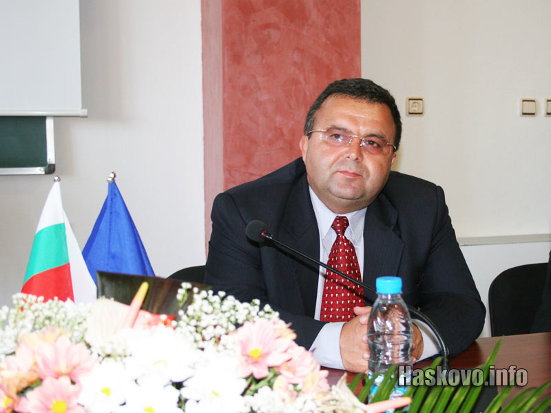 Гюнер Сербест