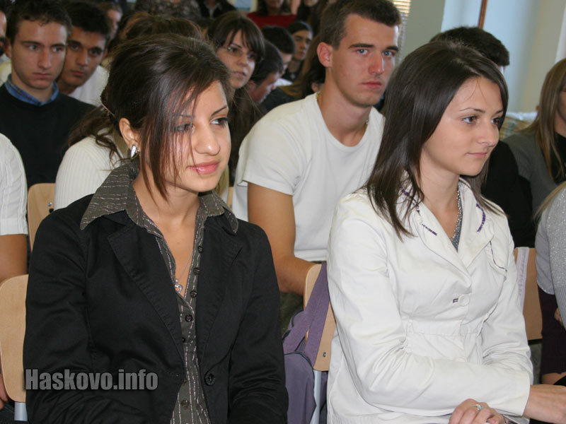 Немския посланик в езиковата гимназия Немския посланик в езиковата гимназия