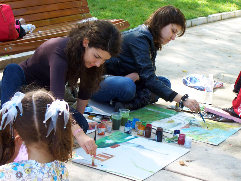 Деца от Пловдив и Свиленград рисуваха заедно