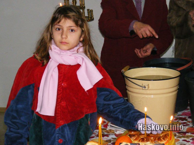 Празничната литургия Празничната литургия