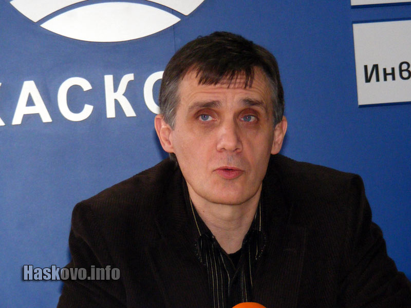 Александър Каракачанов