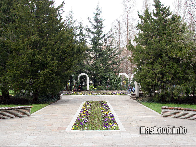 Мястото на бъдещия паметник