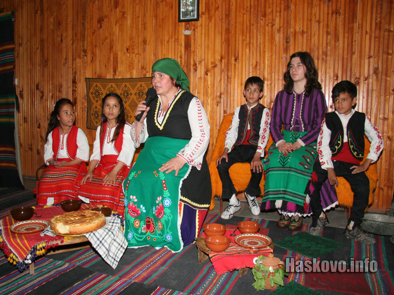В Младежки център В Младежки център
