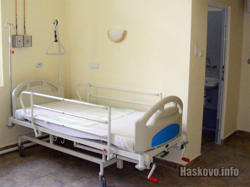 Обновените стаи са оборудвани с нови легла Обновените стаи са оборудвани с нови легла