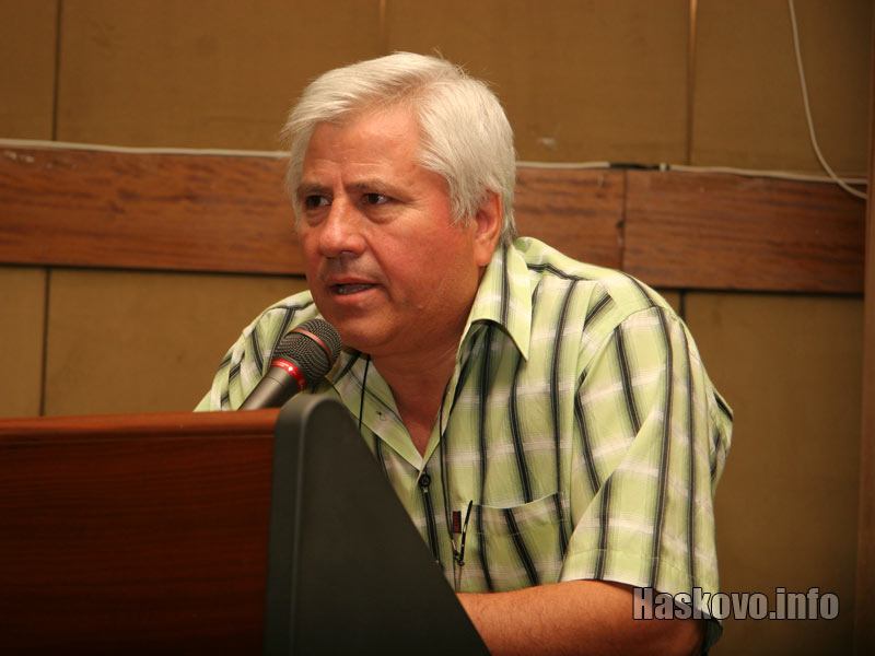 Стефан Атанасов