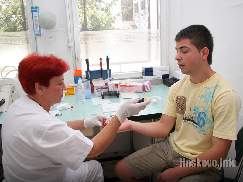 Един от първите с отрицателен резултат на теста е фоторепортерът на Haskovo.info Георги Даскалов