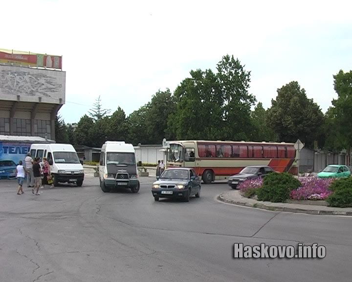 Автобусите в страни от автогарата Автобусите в страни от автогарата