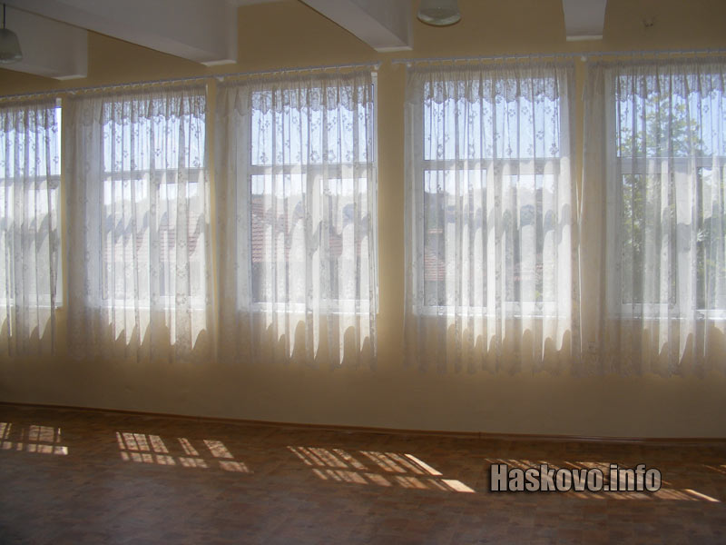 Ремонтът в читалището