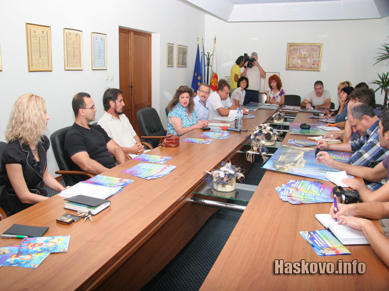 Пресконференция