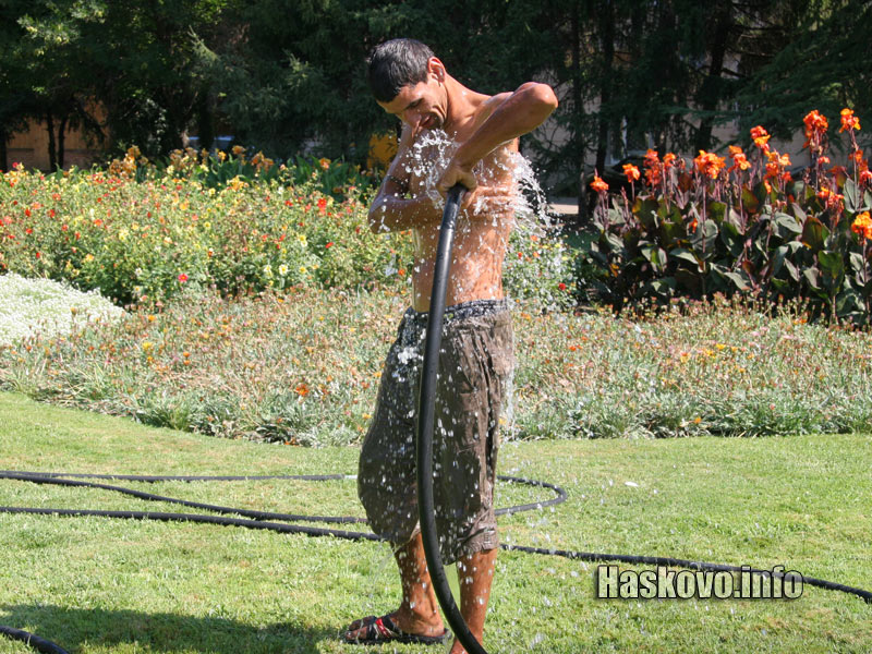 Баня в градинката Баня в градинката